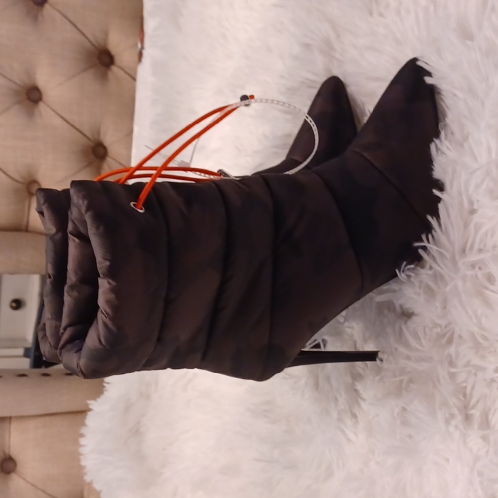 NEW Steve Madden Cloak Green Camo Puffer Drawstring Stilletto High Heeled Boots - Picture 5 of 9